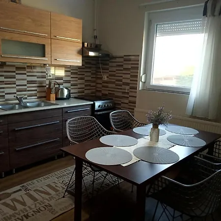 Kaland Vendeghaz Vakantiehuis