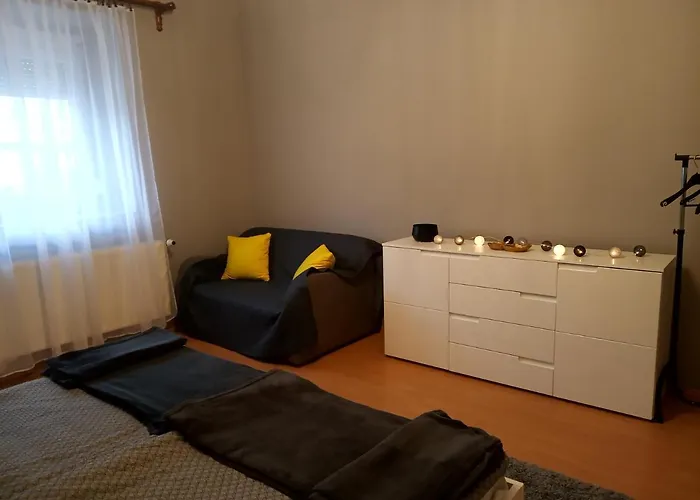 Kaland Vendeghaz * Sátoraljaújhely